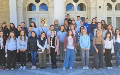 Sedmaši i zborašice na Edukacijskom koncertu u HNK I. pl. Zajca u Rijeci