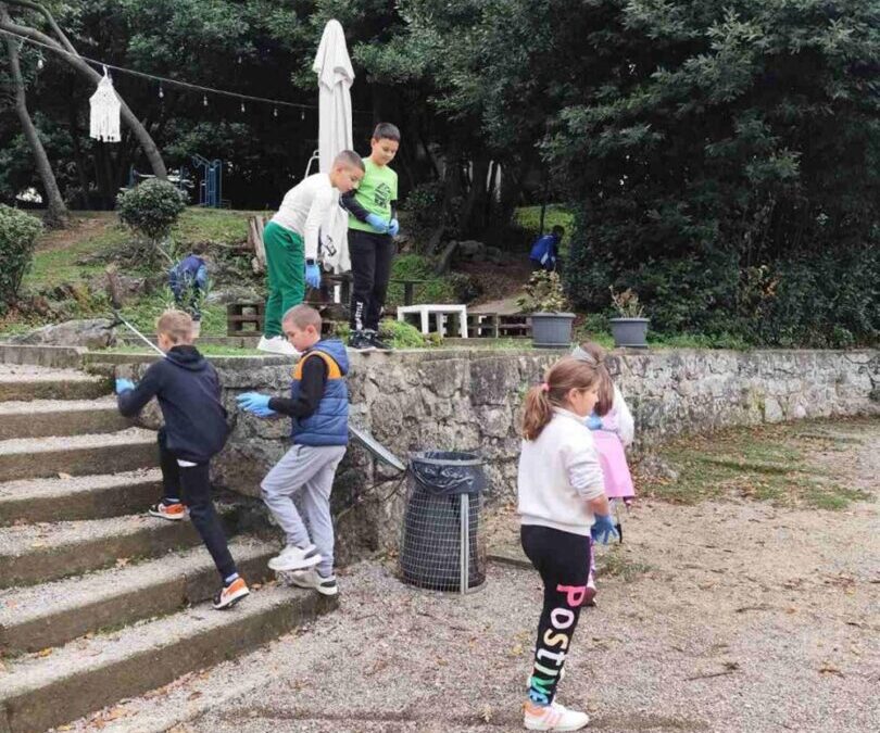 Složne ruke za čiste plaže