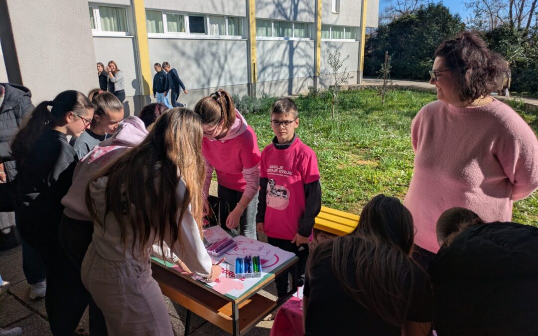 Dan ružičastih majica – dan borbe protiv vršnjačkog nasilja