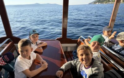 Terenska nastava brodicom Nona Eda do PŠ Ičići